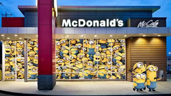 Desde el cine los Minions llegan a McDonalds no sólo en Cajita Feliz