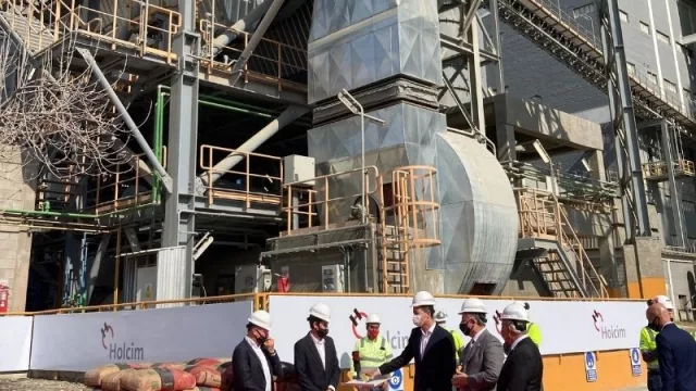 Holcim duplica la capacidad productiva de su planta en Malagueño con una inversión de US$ 120 M (y quiere llegar a los 1.000 puntos Disensa en dos años)