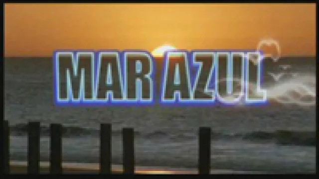 Azul, como el mar azul