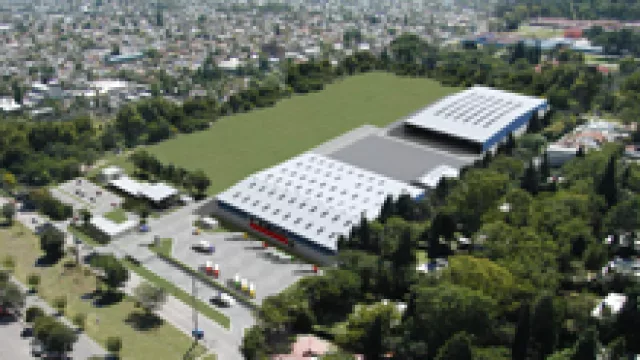 Grupo Cargo y un Centro Logístico de $ 100 millones.