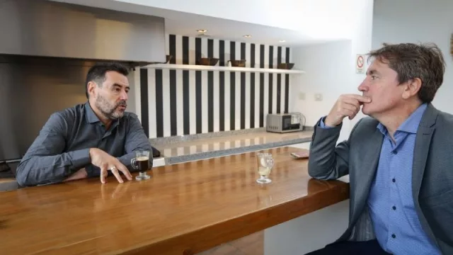 ““Nos replantear una estrategia a futuro y tratamos de descentralizarnos un poco”.Es uno de nuestros pilares, la atención y el buen precio que tenemos en los medicamentos”.