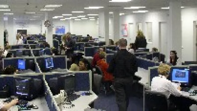 70% de los puestos de trabajo que generan los contact center depende de firmas extranjeras