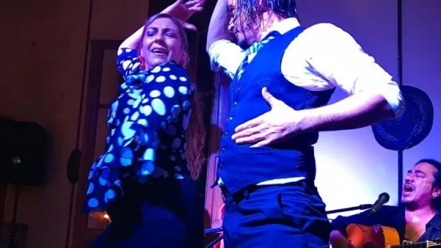 Un rincón de la vieja Andalucía en Córdoba: Enhorabuena (el tablao flamenco de Alberdi)