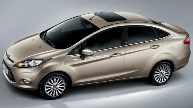 Nuevo Ford Fiesta tricuerpo (Made in China)