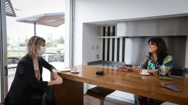 “Lo primero que se nos ocurrió o que surgió fue la venta por WhatsApp, que empezamos a fines de abril de 2020”.