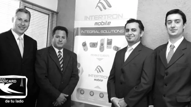 El equipo de Intertron Mobile