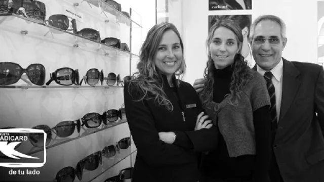 El equipo de Eduardo Elvira Óptica