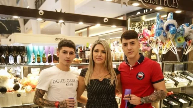 A la 1, a las 2, a las 3, a las 4... ¡y llegó a las 5! Almacén de Exquisiteces abrió en Paseo de Jockey (los planes de Paola Guadalupe)