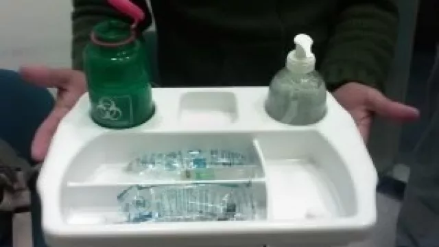 Bandejas médicas con tonada cordobesa.