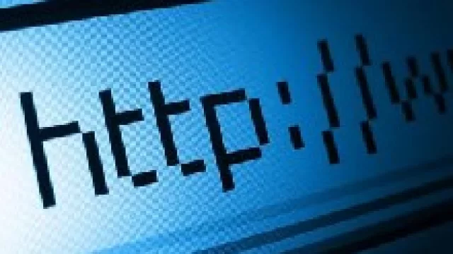 ¿Cambia la historia? Los jóvenes ya prefieren Internet a la TV