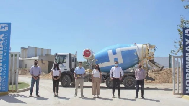 Aliados, el programa de beneficios de Holcim para clientes I+C (un puente para estrechar lazos) 