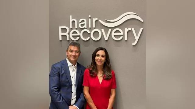 Nicolás Lusicic y Alejandra Susacasa, socios de Hair Recovery: operan el negocio y en el quirófano