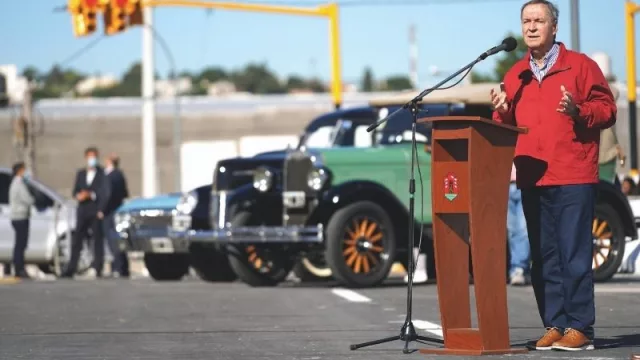 “Son obras fundacionales que permiten hacer más fácil la vida de los cordobeses”. Juan Schiaretti.