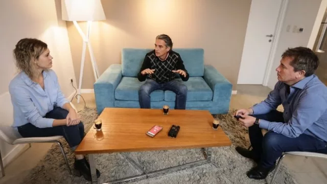 “La tecnología siempre de alguna manera arranca con determinados niveles y después se empieza a hacer más commoditie, se empieza a democratizar”.