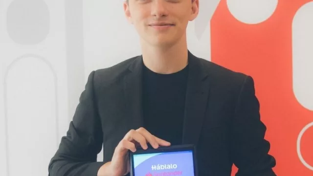 Santander suma la aplicación ¡Háblalo! para brindar servicios más inclusivos (en todas las sucursales del país)