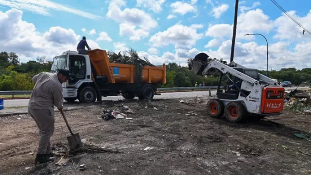 En marzo, la Municipalidad de Córdoba retiró 15.122 toneladas de residuos de canales, micro y macro basurales