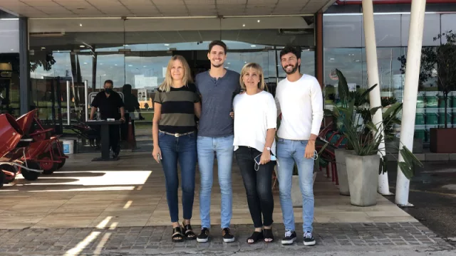 Laura Deapul, Franco Scudieri, Ana María Scudieri y Lorenzo Scudieri.