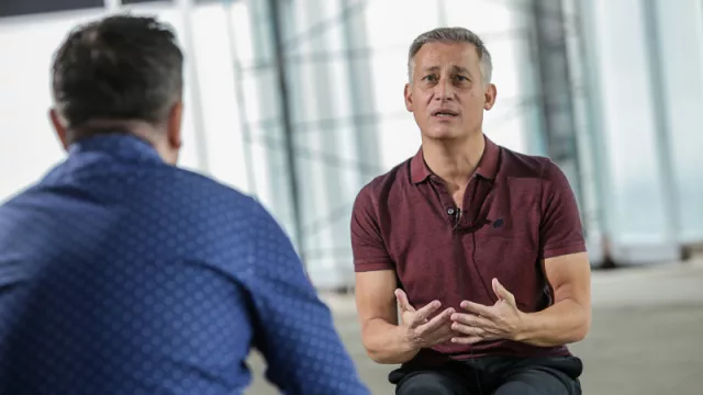 “En materia aérea tenemos la firme decisión de recuperar todo lo que hemos perdido en estos meses”.