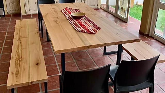 De qué se trata Nobel Hierro, la empresa que une herrería y carpintería (cuentan con un “plan canje” para bares)