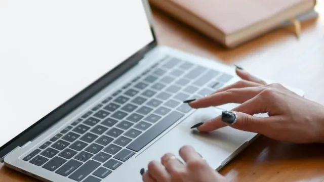 Atención freelancers, diseñadores y programadores: ya es posible cobrar trabajos en el exterior a un dólar de $ 150 (vía criptomonedas de Paxful)