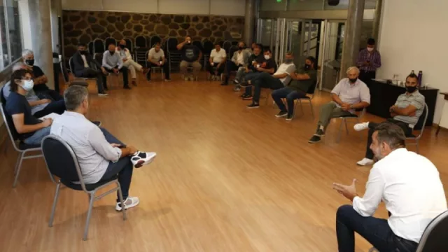 Una buena: los salones de fiestas y eventos con luz verde para realizar actividades gastronómicas y shows artísticos