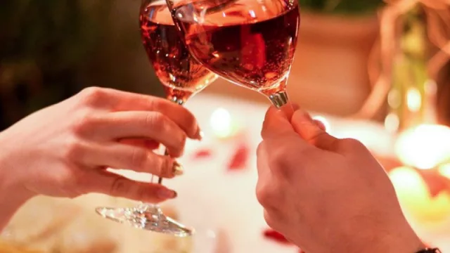 San Valentín 2021: la pandemia afectó hasta a los enamorados (en pocos lugares lanzaron “promos”)