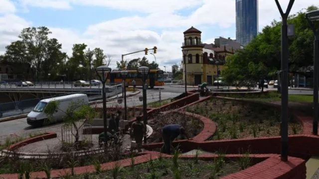 La Municipalidad puso en valor la plazoleta Suquía