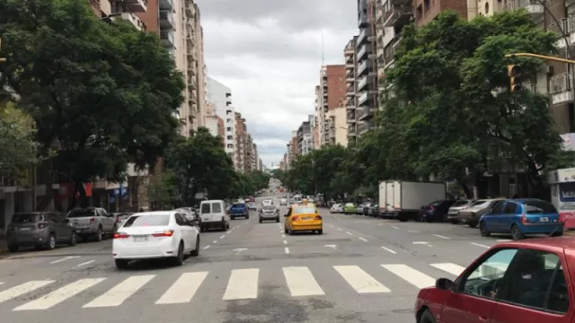 Los canteros de Bv. Chacabuco seguirán hasta el Puente Maipú (integrados a la Costanera y el nuevo Parque Las Heras)