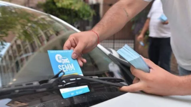 El próximo lunes empieza a regir el estacionamiento medido municipal