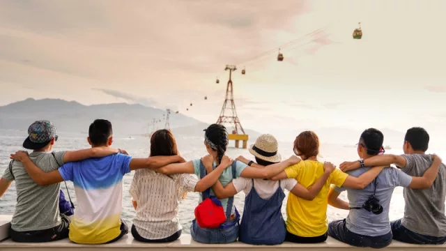 Porque un amigo es una luz, no un virus (3 ciber-consejos para este día)