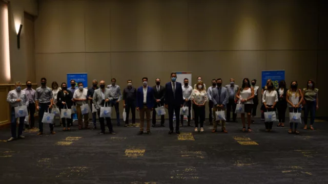 La Municipalidad entregó más "Tarjetas de Beneficios" a gastronómicos y hoteleros