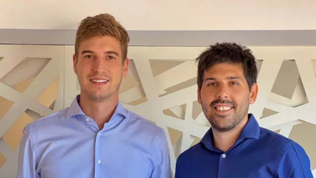 Alex Young y Valentín Tommasi, socios en Dam Squad junto a Deborah Young 