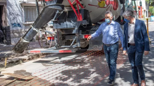 Llaryora puso en marcha un plan de bacheo por $ 610 millones 