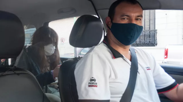 Llegó a Córdoba Taxi Premium, una nueva plataforma de viajes para taxis y remises (con $ 150 de regalo para probar el servicio)