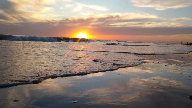 Primer fin de semana largo de la temporada con récord de turistas en Pehuen Co