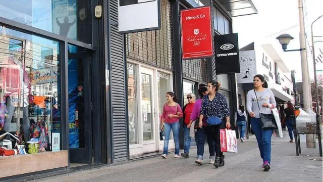 Las ventas en supermercados neuquinos se redujeron un 1.5%