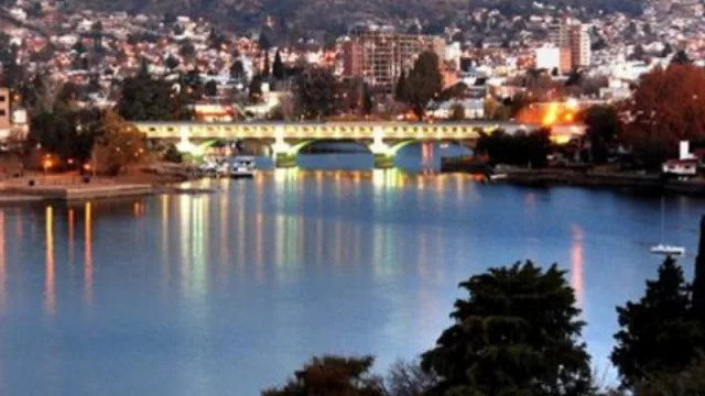 Carlos Paz se prepara: abren al turismo cordobés y crecen las expectativas para enero (los precios subieron casi 40%)