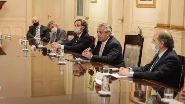 Después de Correo Compras, ahora Alberto Fernández bendice Modo (la app “anti Mercado Pago”)