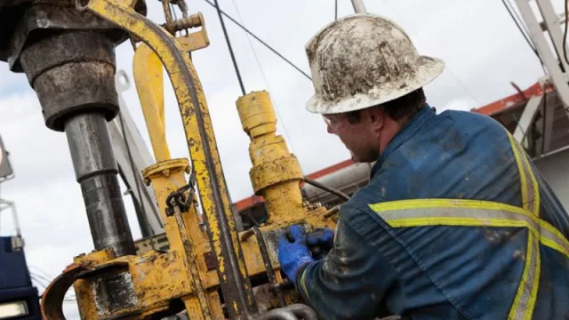 Las exportaciones de gas y petróleo de Neuquén crecen de manera sostenida ($ 2.000 millones recaudados en lo que va del año)