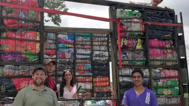 ¿Sabías que podés construir tu casa con residuos plásticos compactados? El Sistema 3C ($ 35.000 por metro cuadrado)