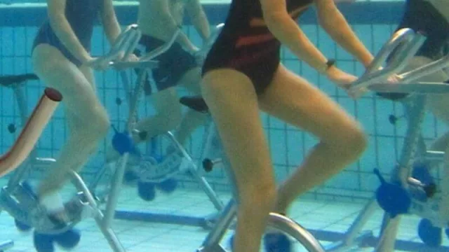 Tirate a la pileta (y no para nadar): en tiempos de COVID, volvió Aquacycle a las piscinas de Córdoba