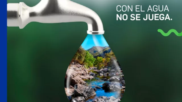 Con el agua no se juega