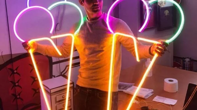 NeónLED, un negocio que se reinventó en pandemia y se convirtió en boom (con expansión regional y mundial) 