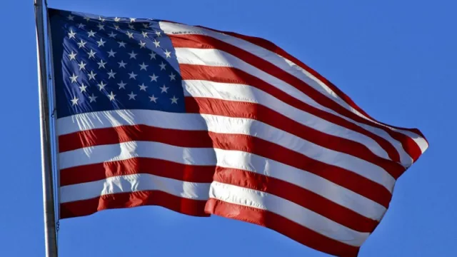 Biden o Trump -dice- no piensan en “Kirchnerstan”