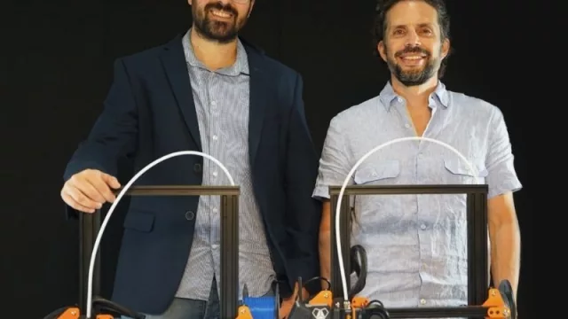 ¿Te parece o es impresión mía? Primera impresora 3D 100% nacional (capaz de ser controlada desde cualquier parte del mundo)