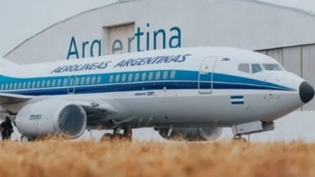 En noviembre Aerolíneas Argentinas hará 68 vuelos COR-EZE (y regresan varias provincias más)