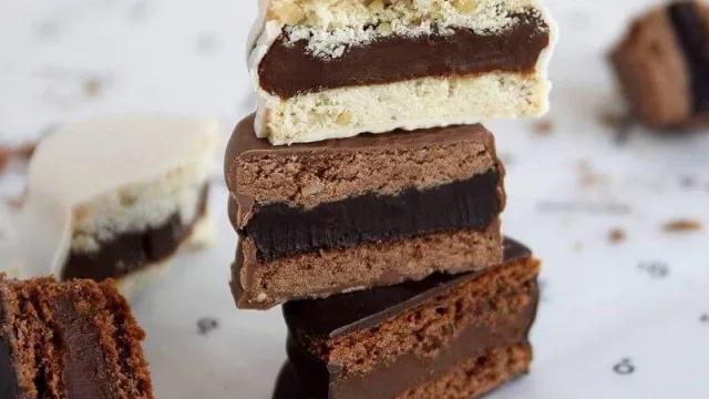 Ególatra: cómo es el mejor alfajor de chocolate del país (que dos hermanas hacen en Córdoba)