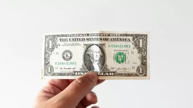 Un dólar en $ 165, ¿valor de equilibrio? (la mirada del economista Diego Dequino y por qué puede ir a $ 180)