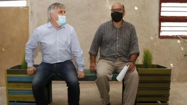 Inauguran la primera planta de “madera plástica” de Córdoba