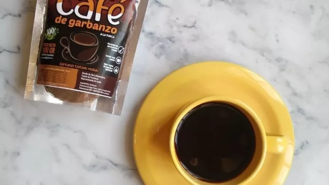 Nazareno no solo tiene Vegetanesa, ahora lanza Tres Semillas (la primera marca de café de garbanzo del país) 